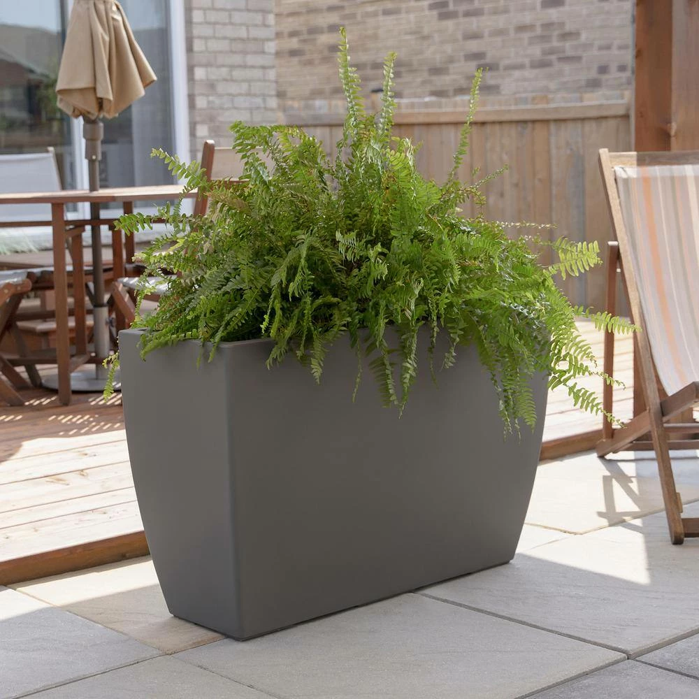 Mayne Kobi Trough Graphite Grey Polyethylene Planter - Image 4