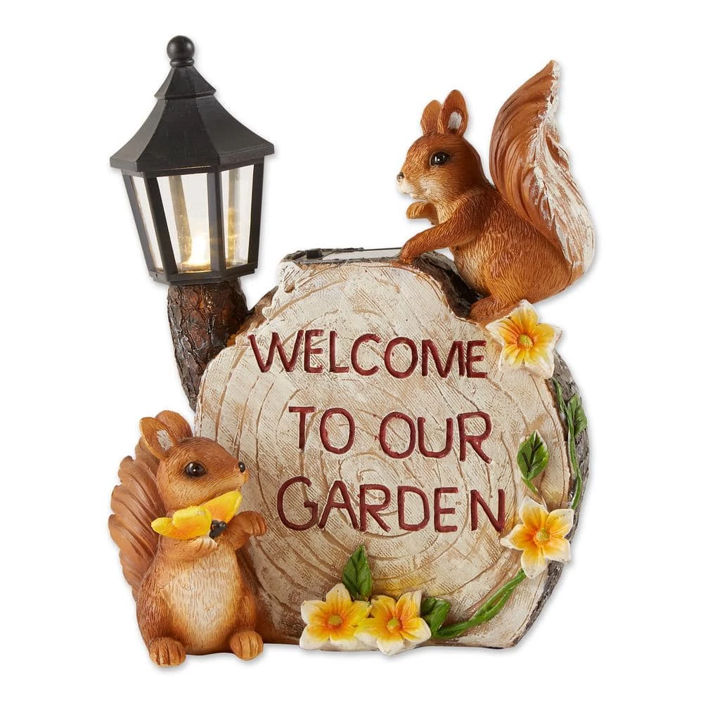 Zingz & Thingz 7.5 in. x 4.75 in. x 9.5 in. Solar Welcome To Our Garden Squirrels