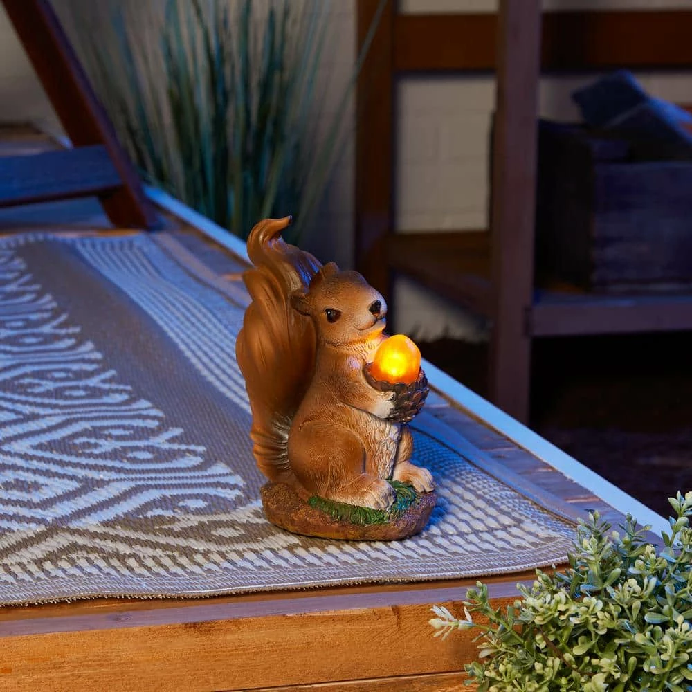 Zingz & Thingz 3.75 in. x 4.5 in. x 7.25 in. Squirrel Solar Statue - Image 2