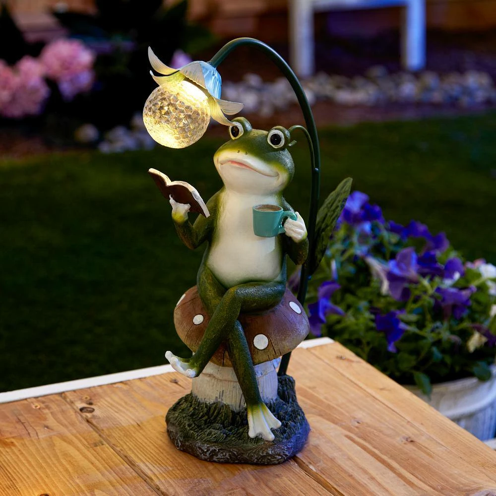 Zingz & Thingz 7 in. x 8.5 in. x 15.5 in. Frog on a Mushroom Solar Statue - Image 5