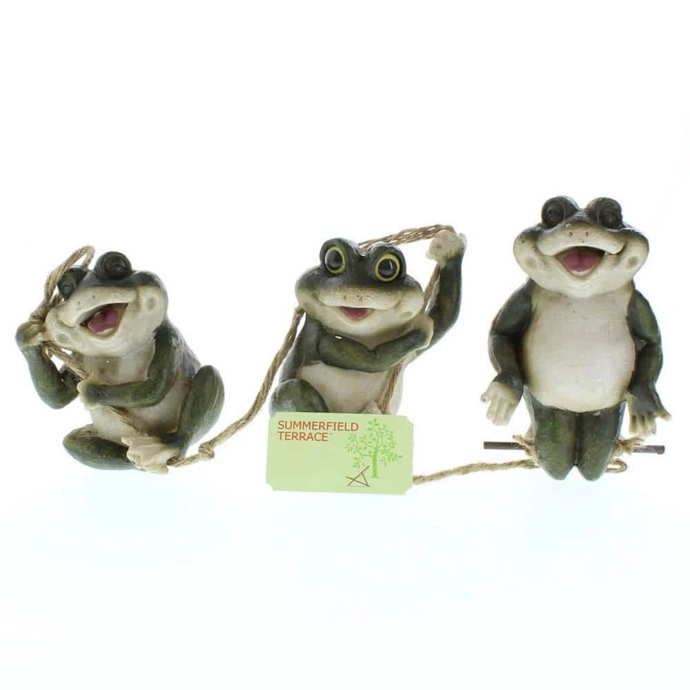 Zingz & Thingz 3.25 in. x 3 in. x 30.25 in. Frolicking Frogs Hanging Decoration